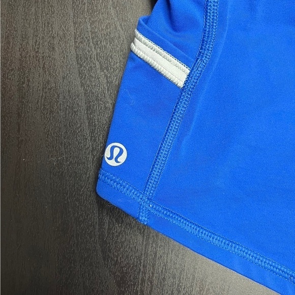 Lululemon City Sky Run By Short - Sz 6 - Picture 4 of 9